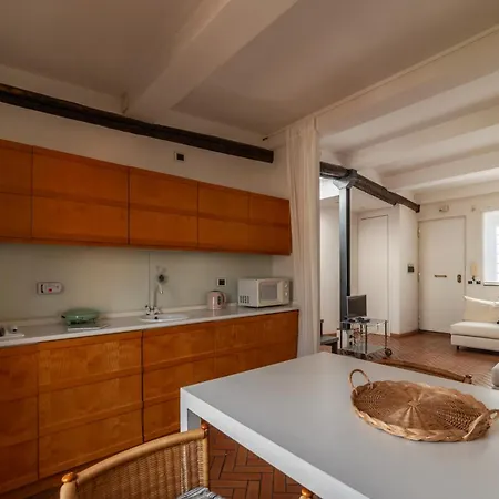 Panoramic Trastevere Apartment! *
